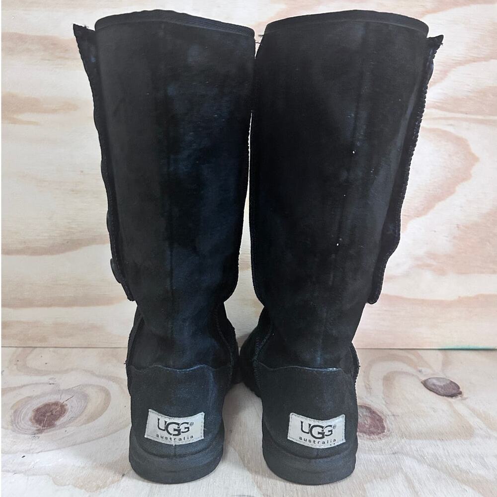 Ugg Australia - Lo Pro Button Fold Over - Boots - Black - Women's - 7 - S/N 3387 View 6
